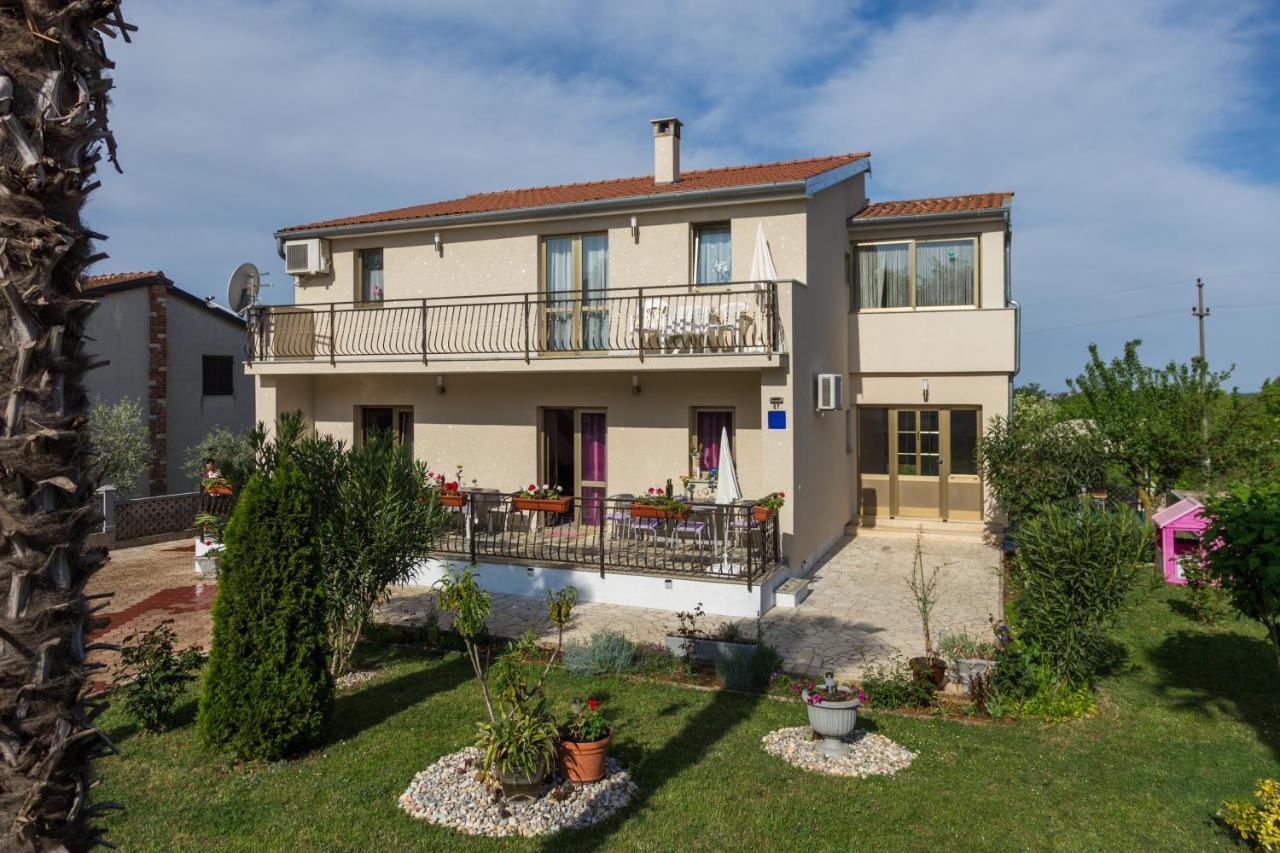 Apartment Belma Porec Radmani Exteriör bild
